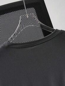 Manfinity CHICACO Men's Casual Letter Print Round Neck Short Sleeve T-Shirt, Men's T-Shirts - Xám - Xem 2