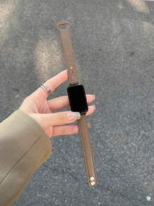 1条女士超薄真皮表带，兼容华为Watch 10/9/8/7 NFC版 - 褐色 - 查看 4