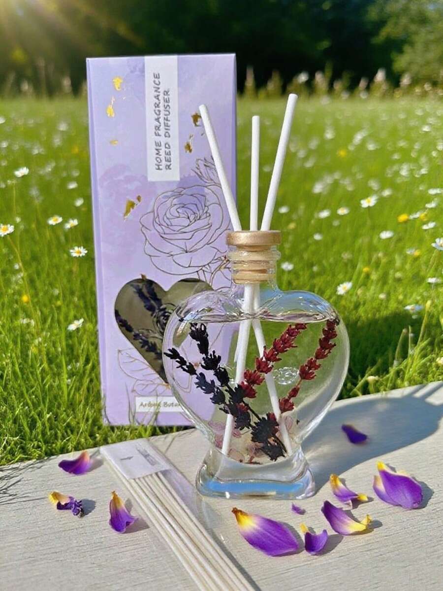 200ml Heart-Shaped Reed Diffuser - Embedded Dried Blooms, Thoughtful Gift For Home Office Use.