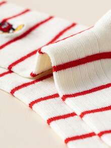 5双装正品迪士尼女士袜子，米奇刺绣红色新年礼物袜，卡通圣诞刺绣袜，新年动画袜，男女通用卡通英雄袜，创意趣味迪士尼袜子 - 彩色 - 查看 2