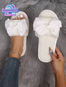 女士优雅天鹅绒蝴蝶结平底毛绒露趾拖鞋，适合情人节、派对和居家穿着，粉色、黑色和粉色，优质 TPR 防滑耐用鞋底，犒劳自己，品质保证，“我爱你”情人节拖鞋 - 純白色 - 查看 7