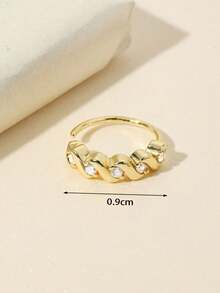 1 Pc Multi-Piece Fashion Versatile Silver & Gold-Toned Feather, Cubic Zirconia & Leaf Detail Nose Ring Set For Daily & Festival Celebration