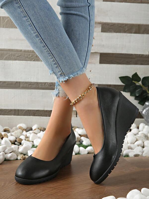 Tacones de cuña con decoración de lazo para mujer, color negro, de moda y elegantes, con puntera redonda y acento metálico, cómodos para ir al trabajo, apropiados para fiestas y eventos formales, para primavera/otoño