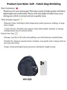 1 X Christmas Mini Chest Bag With Cartoon Bear Print. Coin Nylon Zipper Closure That Can Be Worn Over The Shoulder. Suitable Daily Storage, Travel And Play. A Great Back-To-School Gift, Birthday Gift At Beginning Of School Year. Prints Are Randomly Placed.Zipper Direction Random