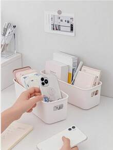 10 Giỏ đựng đồ di động - Thích hợp đựng đồ dùng văn phòng, phụ kiện, mỹ phẩm, tất, đồ lót và nhiều thứ khác. Hộp đựng có thể xếp chồng lên nhau, kiểu dáng đẹp và bền - Giúp tiết kiệm không gian trong ngăn kéo, dùng làm giỏ, thùng, hộp và vật dụng sắp xếp nhà cửa. - trắng - Xem 8