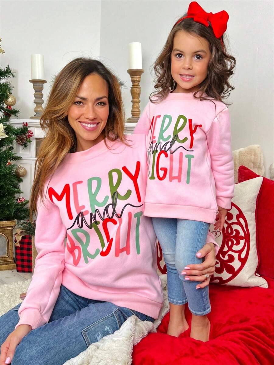 Mommy And Me Matching Christmas Sweatshirts Family Matching Xmas Outfits Long Sleeve Crewneck Let It Snow/Merry Christmas/Merry Bright Letter Print Sweatshirts Pullover Tops Winter Fall Clothes - 粉色 - 查看 1