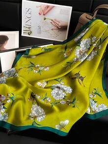 1条奢华时尚印花仿丝围巾，多功能女士头巾披肩，适合旅行、度假、休闲场合，也可作头巾、日常通勤颈部配饰使用。