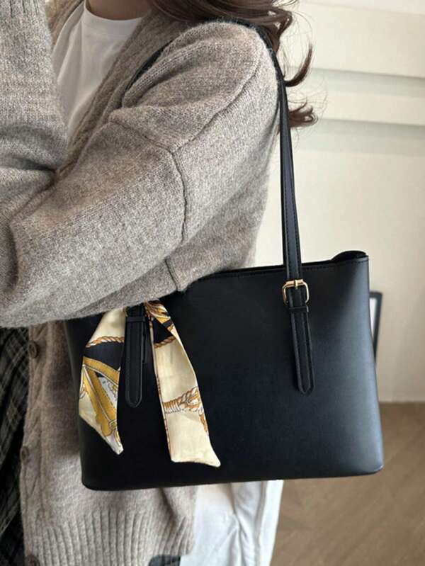 Nueva bolsa de hombro versátil de lujo de unicolor y alta gama para mujeres