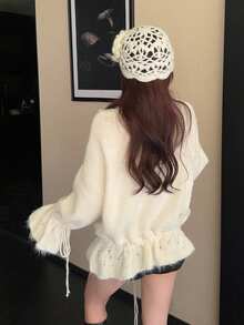 Áo len cardigan tay loe cổ chữ V khoét lỗ họa tiết hoa cỡ lớn - Màu be - Xem 2