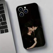 Funda de Teléfono TPU Negra para iPhone de la Serie Crepúsculo, No Te Pierdas. Tiene un diseño de dibujos animados adorable, buen rendimiento a prueba de golpes y puede proteger eficazmente la lente. Adecuado para iPhone 11/12/13/14/15/16 Pro Max - Mezcla de colores - Ver 7