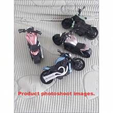 Exquisite Motorcycle Model Toy: The Perfect Choice For Holiday And Business Gifts. Whether It's Christmas, Valentine's Day, Halloween, Or Easter, A Beautiful Model Toy Can Be A Unique Gift To Convey Your Heartfelt Wishes. Whether You're Giving It To A Younger Relative, A Colleague, A Friend, Or An Elder, The Creative Design And Collectible Value Of Model Toys Can Always Win The Recipient's Affection.