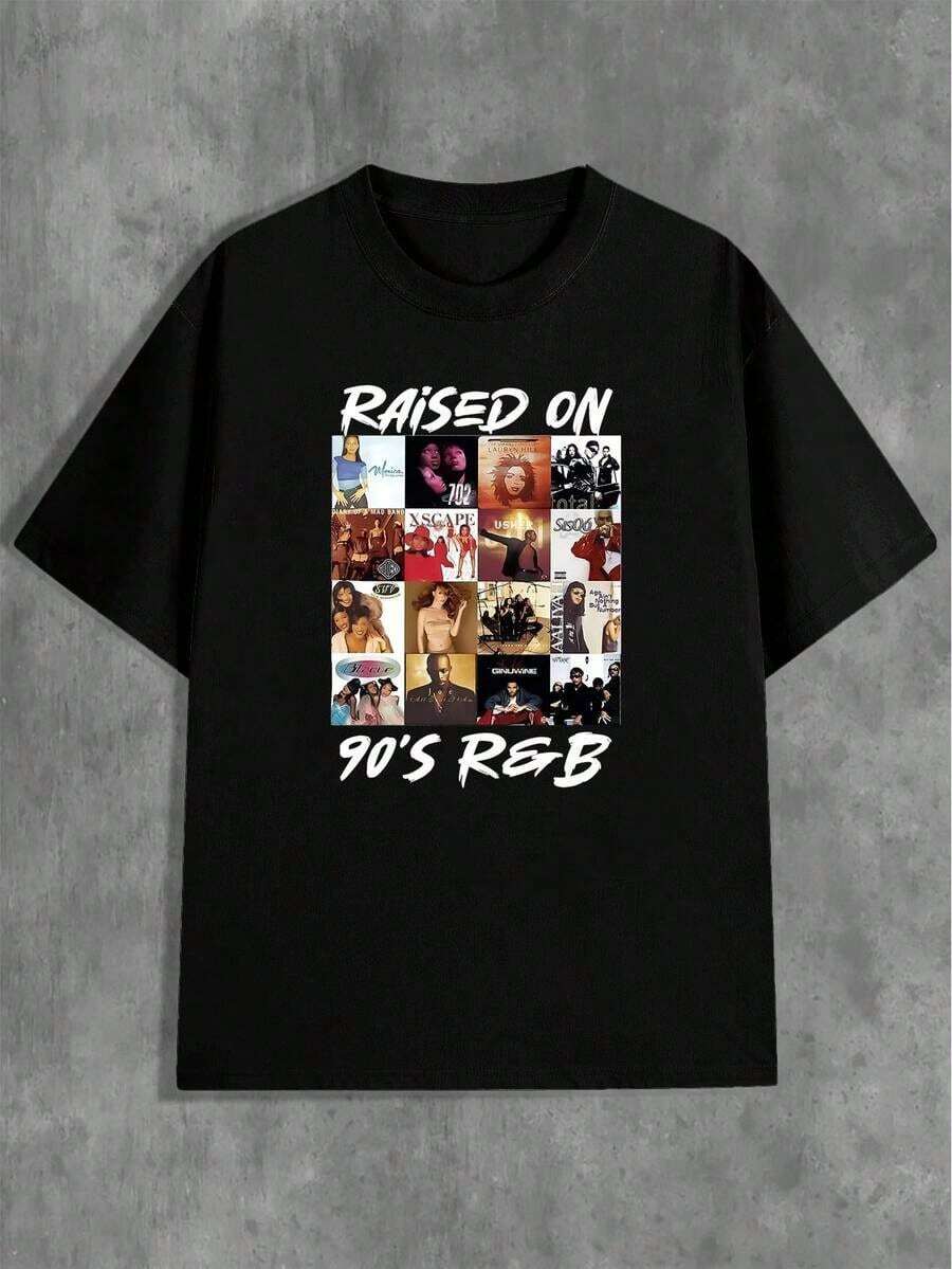 Camiseta feminina de ver￣o com estampa musical dos anos 90, gola redonda, manga curta, estilo casual, em tric￴, com a frase "RAISED ON 90'S R&B" (Criada ao som do R&B dos anos 90). Estampa com colagem de capas de £lbuns. Camiseta com estampa musical. Camiseta de algod￣o macio e texturizado. - Preto - Ver 1