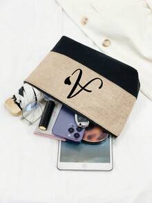 两件套女士沙滩手提包，配有可拆卸肩带，可定制A-Z字母，超大容量。肩带可根据个人喜好拆卸，包含化妆包和拉链小袋，可存放洗漱用品、零钱或文具。 - 彩色 - 查看 5