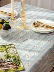1 szt. Prostokątny obrus w stylu wiejskim z białymi stokrotkami i frędzlami, uniwersalny do codziennego użytku, na święta, urodziny, imprezy, spotkania rodzinne, pikniki, stoły obiadowe, do kuchni, wystroju wnętrz, na każdą porę roku - Niebieski - Zobacz 7