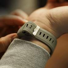 Dây đeo silicon thoáng khí cho đồng hồ thông minh Redmi Watch 5 4 tương thích với phụ kiện đồng hồ thông minh Mi Band 9 Pro/8 Pro - Đồng hồ Redmi 4/5/Mi band 8 pro/9 Pro - Xem 5