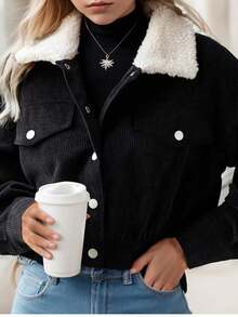Veste courte élégante et décontractée pour femmes en velours côtelé avec patchwork, col en fausse fourrure, boutons devant, poches, manches longues. Top bomber polyvalent et décontracté, noir - Noir - Voir 4