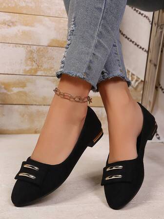 Platta slip-on-skor med spetsiga tå för kvinnor, ny mjuk botten, låg klack, halkfri, vardaglig, moderiktig strassdekor, lätt, enfärgad, andningsbar. (För breda fötter, rekommenderar att beställa en storlek större)