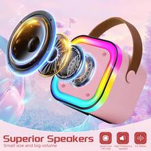 CyberDyer Maszyna do karaoke ze zmianą głosu, przenośny głośnik Bluetooth z dwoma bezprzewodowymi mikrofonami, kolorowe światła, idealny na imprezy plenerowe, domowe, w podróż, prezent dla dzieci i dorosłych w każdym wieku