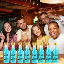 Bộ 32/4 chai rượu vang mini dùng trong đám cưới, chai sâm panh bằng nhựa với nắp vặn màu vàng, bạc và đen, cùng nhãn đen in dòng chữ "Chúc mừng hôn nhân!", lý tưởng làm quà cưới, quà sinh nhật, quà tặng cô dâu, quà Giáng sinh. - Trong suốt A - Xem 5