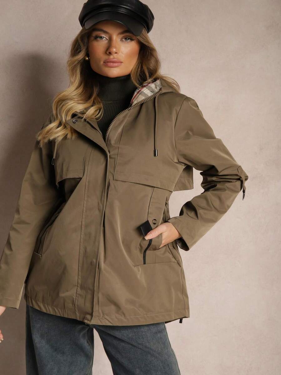 Jaqueta Parka com Capuz e Bolsos com Cordão na Cintura