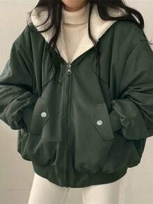女式超大号连帽外套，仿毛领，修身廓形，双面口袋，可双面穿，休闲街头风格，秋冬短款夹克 - 墨綠色 - 查看 5