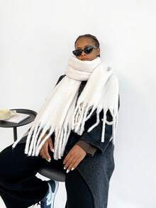 1件装女士蓬松长款纯色围巾，冬季保暖围脖，超大加厚白色流苏披肩毯围巾 - 白色 - 查看 9