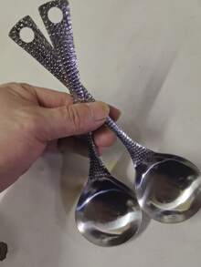 1pc/2pcs Premium Stainless Steel Large Spoon, Ladle, Textured Tabletop Mallet Hotpot Durable Soup Spoon, Spoon & Ladle, Suitable For Kitchen, Dining Room, Bedroom, Hotel