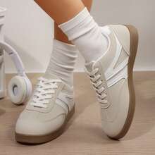 Women Sneaker Colorblock Patchwork Upper Design - Màu be - Xem 5