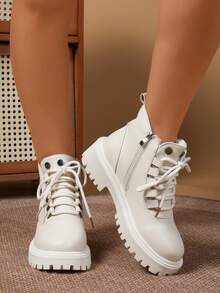 1 Pair Lace-Up Snow Boots For Women, Thermal Lined Thick Soft Sole Motorcycle Boots, British Style Winter Boots - Beige - View 4