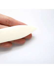 2件套塑料骨刀，适用于纸张折叠、压痕、书籍装订、DIY卡片制作以及其他工艺品，如折纸、卡片制作、皮革制品和书籍装订。