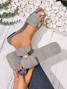Sandalias de mujer de moda casual con correa, cómodas sandalias planas tipo chanclas para la playa en verano - Gris - Ver 2