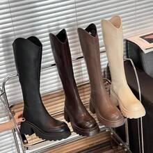 Herbst- und Winterstiefel in Petite-Größe, kniehohe Stiefel für Damen, vielseitige lange Stiefel mit dicker Sohle für Damen, geeignet für den Außenbereich