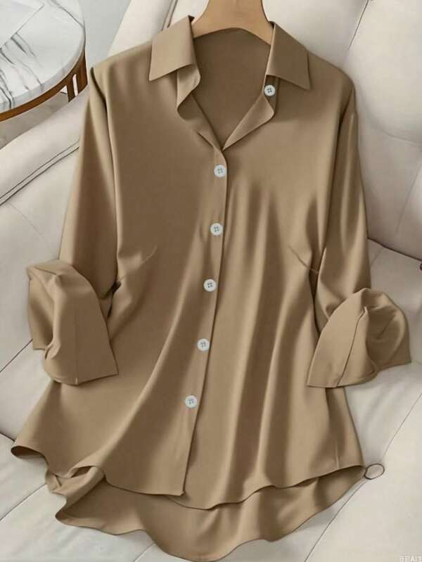 Chemise décontractée pour femmes grandes tailles, fabriquée dans un tissu doux et confortable avec un léger stretch, coupe ample, convient pour le printemps/été ou le layering, également adaptée pour un usage quotidien, au bureau, au travail et en vacances