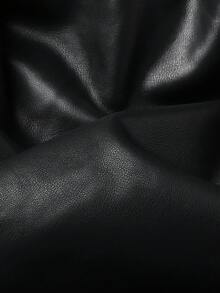 这款男士秋冬皮草外套采用PU涂层，多拉链设计，内衬保暖层，在寒冷季节锁住温暖。是今年秋冬圣诞节送给丈夫/男友的绝佳礼物之选。 - 黑色 - 查看 7