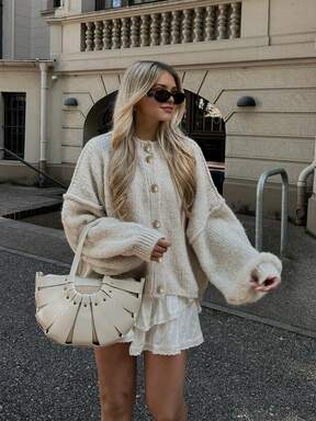 Cardigan lavorato a maglia con scollo tondo, maniche a lanterna e bottoni frontali, nuovo modello autunno/inverno da donna, stile casual e morbido, adatto per uso quotidiano, pomeriggio, rientro a scuola, laurea