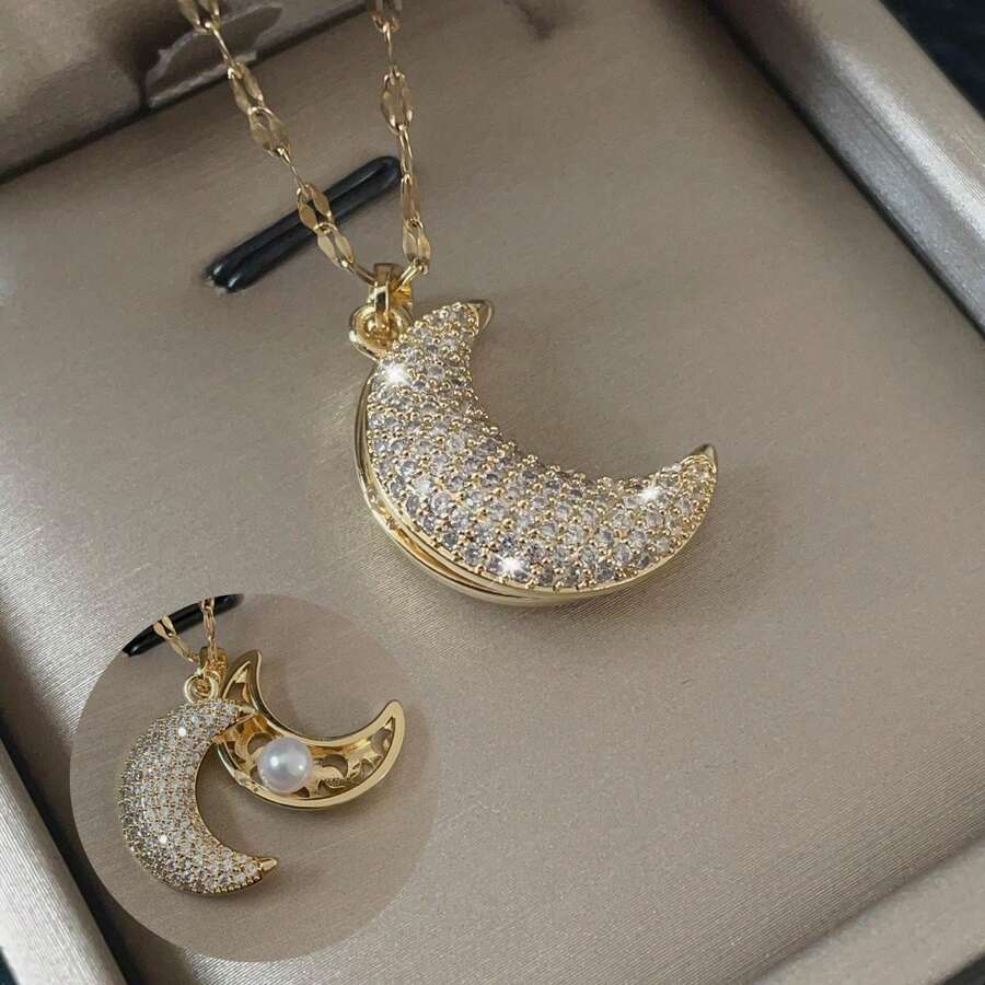 Double-Layered Moon Pendant Necklace With Imitation & Sparkling Synthetic Zirconia - Cute Minimalist Jewelry For Women, Versatile For Parties, Daily Wear & Special Occasions, Moon Necklace, Party Accessory, Elegant Accessory, Goldplated Jewelry