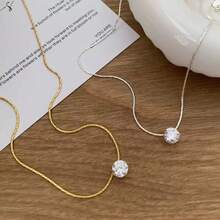 Biokia Collar con colgante redondo de circonita cúbica - Dorado - Ver 7