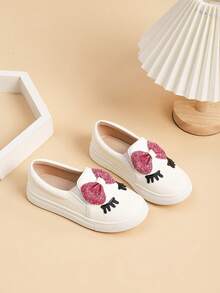 1 Pair New Girls White Sneakers, Children's Sports Shoes, Cute Girls Shoes, White Student Flat Shoes, Casual Breathable Versatile Comfortable, Suitable For Outdoor Sports, Student Campus Shoes