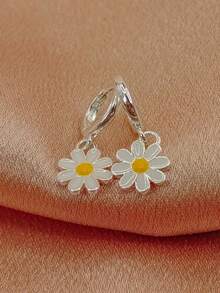 1 Pair Of Simple And Sweet Mori Style Flower Dangle Earrings For Daily Wear - Antique Silver - View 3