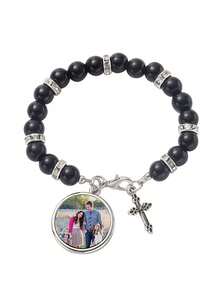 1 Pulsera personalizada con foto - Pulsera de diseño de perlas falsas - Joyería personalizada con foto de familia/pareja/mascota, pulsera elegante y vintage con cuentas. Disponible en negro, rojo, blanco, morado. El regalo perfecto para ella/él, adecuado para aniversario, Navidad, Halloween, Acción de Gracias, Año Nuevo, cumpleaños o como accesorio de . Con diseño clásico y adornos brillantes.