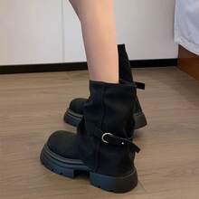 Nuevos botines de mujer de estilo británico de otoño 2025, con suela gruesa y aumento de altura, botines de tobillo para mujer