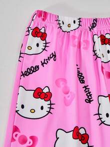 Sanrio Modny, swobodny i uroczy dwuczęściowy komplet dla dziewcząt, autoryzowany przez Sanrio, składający się z kamizelki i spodni z nadrukiem Hello Kitty, odpowiedni do noszenia w domu latem