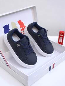 1 Paio di Sneaker Minimaliste per Bambini in Materiale PU, Decorazione con Lacci, Alla Moda e Confortevoli, Antiscivolo e Durevoli, Scarpe da Passeggio Leggere per Bambini, Adatte per Uso Quotidiano e Attività Fisica - Blu Navy - Visualizzare 5