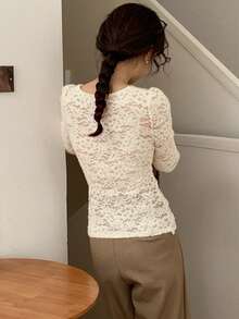 Rikumo Áo kiểu ren cổ chữ V màu trơn dành cho nữ, áo croptop ôm dáng xếp ly độc đáo (họa tiết ngẫu nhiên) mùa xuân - Màu be - Xem 6