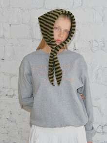 欧洲设计师针织条纹小三角围巾，女士保暖条纹围脖头巾，街头时尚头巾，可爱女孩小三角围巾，秋冬连衣裙搭配 - 彩色 - 查看 9