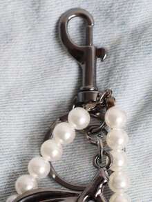 1pc Chic Cherry Keychain With Sparkling Resin Pendant - Alloy Customizable C-Hook Closure For Women's Wallets & Bags Ideal Gift For Family Friends And Couples Valentine's Day Gift Valentines Bracelets Valentines - 彩色 - 查看 3