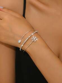 1pc Minimalist Copper Rhinestone Flower Shaped Round Zirconia Open Bangle Bracelet, Suitable For Daily Wear