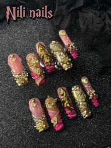 可爱的巴洛克风格美甲，10 片金色手工亚克力按压指甲，长方形指甲，玫瑰红和金色闪亮法式尖头指甲，珍珠嵌入假指甲，手绘豹纹和花朵指甲，3D 皇冠、爱心和蝴蝶，适合圣诞节使用套装，适合节日使用，适合女孩使用，搭配免费凝胶贴纸指甲锉 - 玫紅色 - 查看 4
