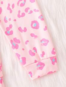 New Girls Pyjama Set Playful And Cute Pink Leopard Print Pajama Set Young Girl Round Neck Long Sleeve Casual And Comfortable Young Girl Clothes Two Pieces Set Suitable For All Seasons
