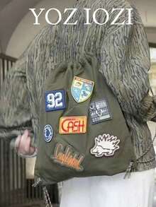 軍綠色